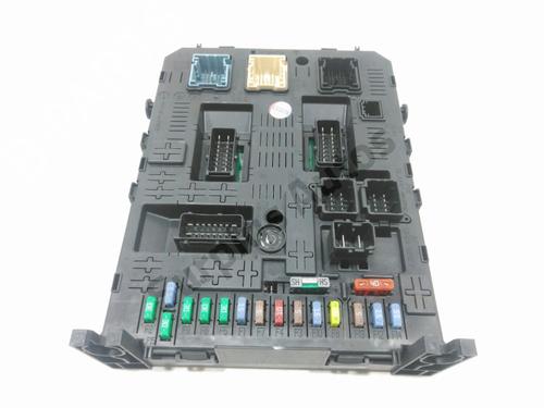 Used Fuse box Fuse box 37681130 37681130