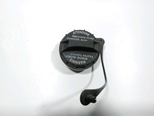 fuel-cap-kia-rio-i-hatchback-dc-2000-2001-2002-2003-2004-2005-2006-28219750 main image