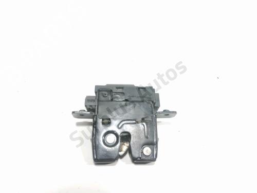 Used Tailgate lock NISSAN QASHQAI I (J10, NJ10) 1.5 dCi (110 hp) 28260738