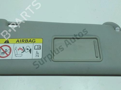 Used Right sun visor Right sun visor 39089516 39089516