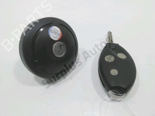 Used Fuel cap CITROËN XSARA (N1) 2.0 HDi 109 (109 hp) 30983823