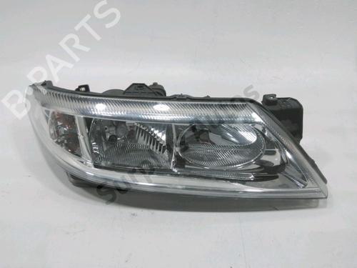 Used Right headlight RENAULT LAGUNA II (BG0/1_) 1.9 dCI (BG0E) (105 hp) 31004965