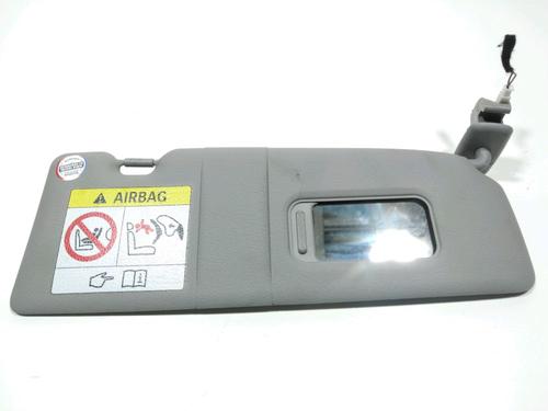Used Right sun visor Right sun visor 37784549 37784549