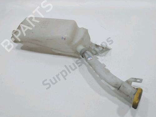 Used Windscreen washer tank RENAULT CLIO III (BR0/1, CR0/1) 1.2 16V (BR02, BR0J, BR11, CR02, CR0J, CR11) (75 hp) 31008901