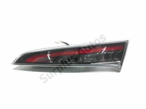 Used Right tailgate light Right tailgate light TOYOTA COROLLA Hatchback (_E21_, _EA1_, _EH1_) 1.8 Hybrid (ZWE211, ZWE219) (122 hp) 40060763 40060763