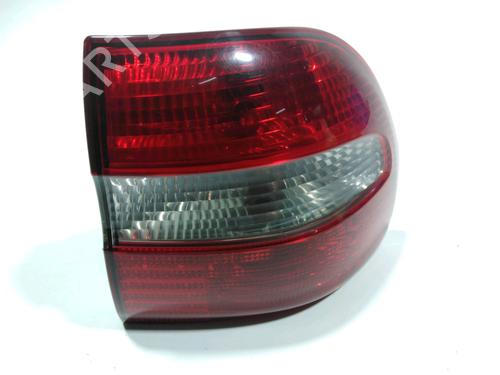 Used Right taillight VOLVO V40 Estate (645) 1.9 DI (115 hp) 28268644