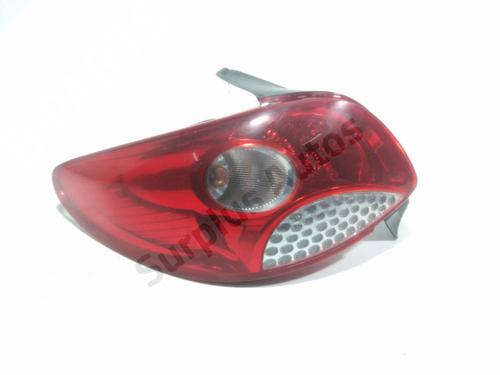 left-taillight-peugeot-206-2l_-2m_-2009-2010-2011-2012-2013-33733774 main image