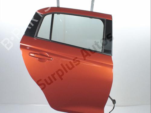 Puerta trasera derecha Puerta trasera derecha 38009563 38009563