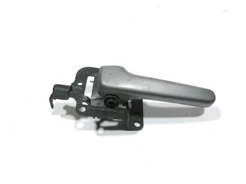 Used Front left interior door handle HONDA CIVIC VII Hatchback (EU, EP, EV) 1.6 i (EP2, EU8, EU6) (110 hp) 29858225