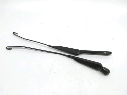front-windshield-wiper-arm-renault-kangoo-express-fc01_-1997-31007591 main image
