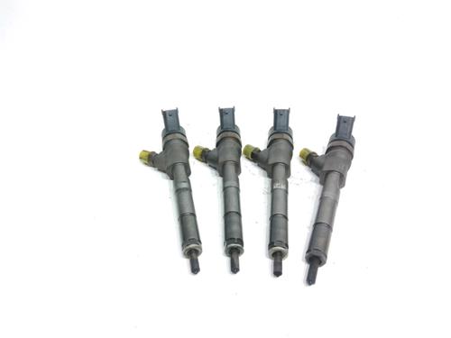 Used Injector TOYOTA YARIS (_P9_) 1.4 D-4D (NLP90_, NLP90R) (90 hp) 28221525