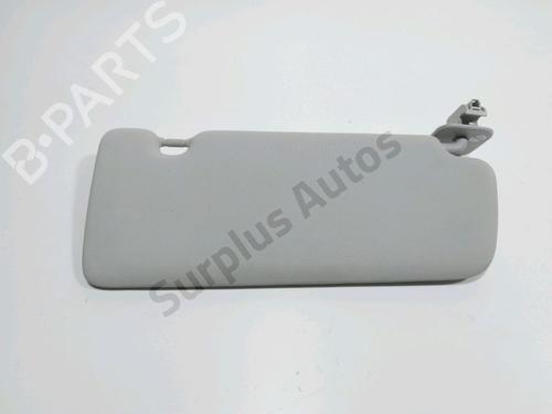Used Left sun visor RENAULT MEGANE IV Hatchback (B9A/M/N_) 1.5 dCi 90 (B9A1) (90 hp) 31004191