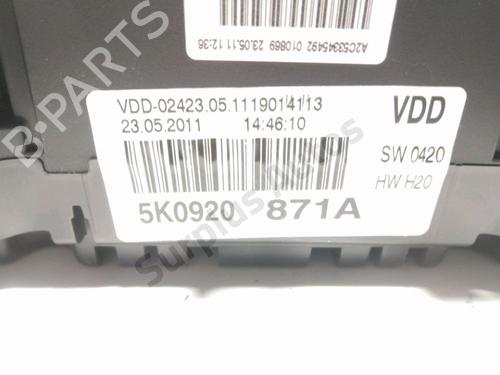 Instrument cluster VW GOLF VI (5K1) 1.6 TDI | BP29857376C47