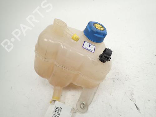 Used Expansion tank Expansion tank 37764350 37764350