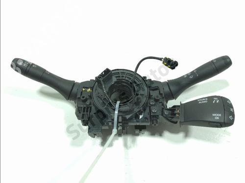 Used Steering wheel controls Steering wheel controls 37017553 37017553