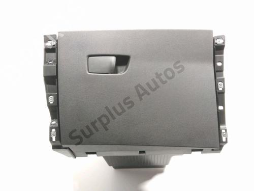 vano-posta-oggetti-renault-clio-v-b7_-2019-28231464 main image