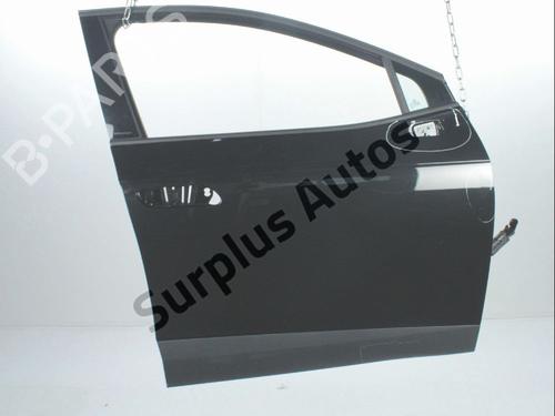 Used Right front door Right front door 37775451 37775451