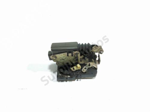 Cerradura puerta trasera izquierda RENAULT CLIO II (BB_, CB_) 1.2 16V (BB05, BB0W, BB11, BB27, BB2T, BB2U, BB2V, CB05,... (75 hp) 29859177