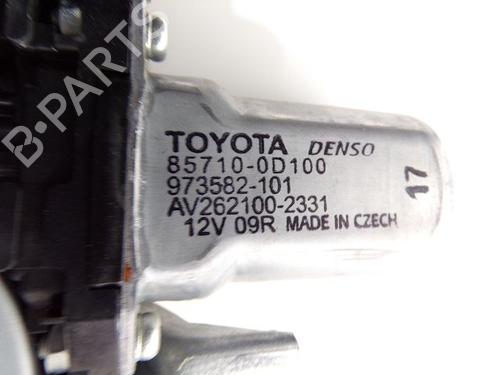 Front right window mechanism TOYOTA YARIS (_P13_) 1.4 D (NLP130_, NLP130) | BP29857885C23