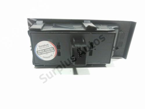 Left front window switch SKODA RAPID (NH3, NK3, NK6) 1.4 TDI | BP29553264I27