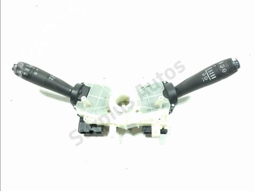 steering-wheel-controls-dacia-spring-2020-36068754 main image