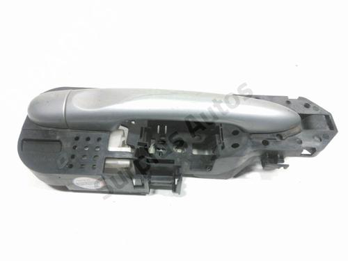 Used Rear right exterior door handle RENAULT MEGANE III Grandtour (KZ0/1) 1.5 dCi (KZ1M, KZ1W, KZ0R) (106 hp) 29858906