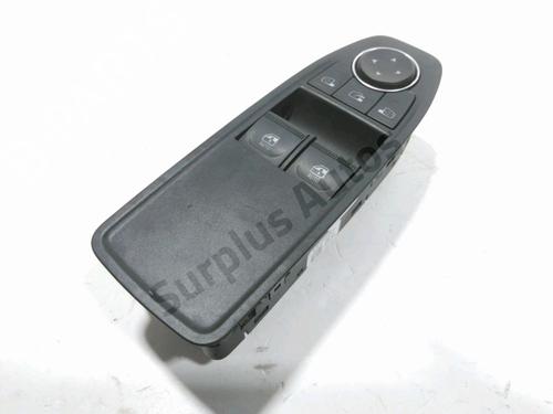 Used Left front window switch Left front window switch RENAULT CLIO V (B7_) 1.5 Blue dCi 115 (B7AD) (116 hp) 40213996 40213996