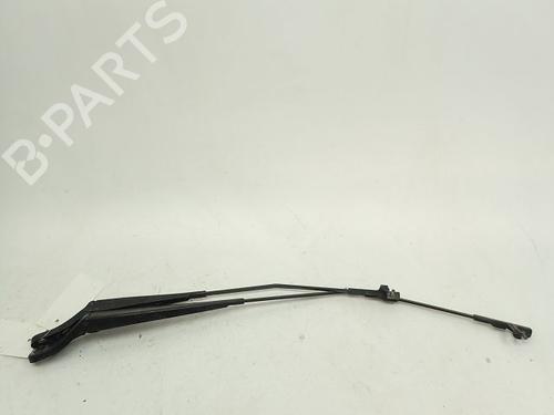 Used Front windshield wiper arm Front windshield wiper arm 37789779 37789779