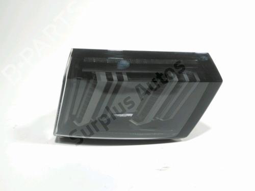 Used Right tailgate light PEUGEOT 3008 II SUV (MC_, MR_, MJ_, M4_) 1.5 BlueHDi 130 (131 hp) 31636047