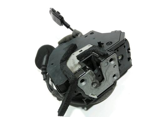 Używane Zamek drzwi tylnych lewych RENAULT CAPTUR I (J5_, H5_) 0.9 TCe 90 (90 hp) 28254814