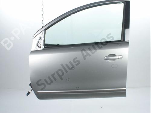 Used Left front door NISSAN NOTE (E11, NE11) 1.5 dCi (90 hp) 28244499
