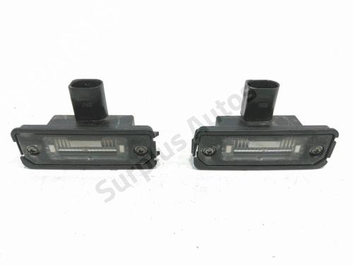 Nummerpladelys Nummerpladelys VW POLO IV (9N_, 9A_) 1.4 TDI (70 hp) 34338588 34338588