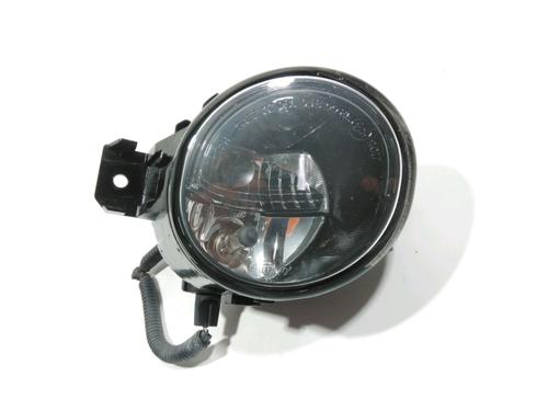 Used Right front fog light NISSAN PULSAR Hatchback (C13) 1.5 dCi (110 hp) 28265563