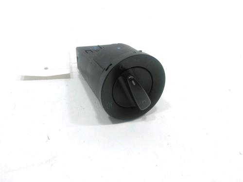 Used Headlight switch Headlight switch VW POLO (6N2) 1.4 (60 hp) 30990364 30990364