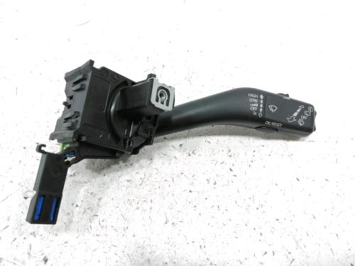 Used Switch Switch SEAT LEON (1P1) 1.9 TDI (105 hp) 37767857 37767857