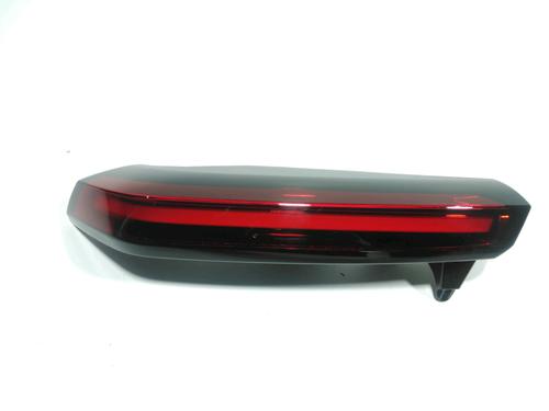 Used Left tailgate light Left tailgate light CITROËN C4 III (BA_, BB_, BC_) 1.2 PureTech 130 (BAHNSA, BAHNSB) (130 hp) 28267818 28267818