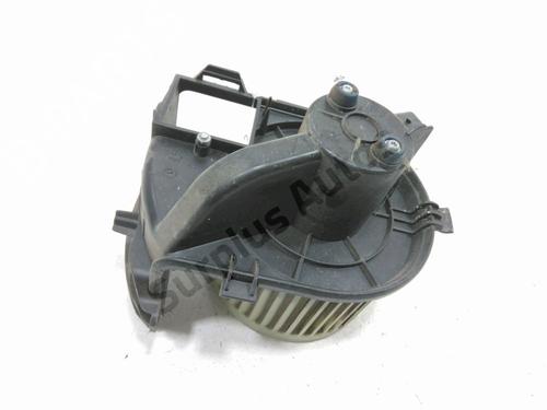 Used Heater blower motor RENAULT CLIO II (BB_, CB_) 1.5 dCi (B/CB3M) (64 hp) 30986851