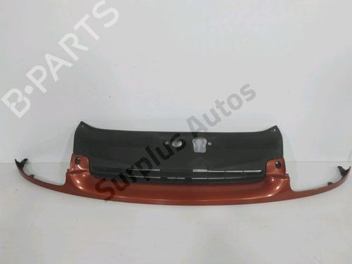 Grill RENAULT CLIO II (BB_, CB_) 1.2 (BB0A, BB0F, BB10, BB1K, BB28, BB2D, BB2H, CB0A,... (58 hp) 31798312
