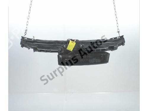 Used Front bumper reinforcement Front bumper reinforcement 37870589 37870589