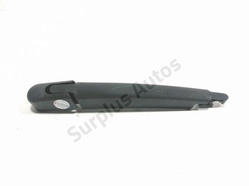 Used Rear windshield wiper arm Rear windshield wiper arm 38346144 38346144