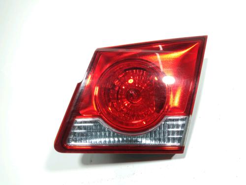 Used Right tailgate light CHEVROLET CRUZE (J300) 2.0 CDI (163 hp) 28267432