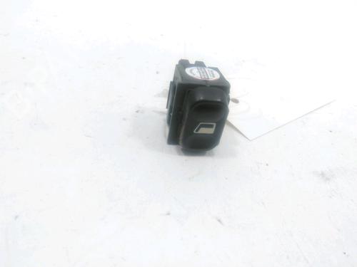 Used Right front window switch Right front window switch 30994330 30994330