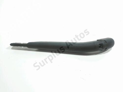 Used Rear windshield wiper arm FIAT QUBO (225_) 1.3 D Multijet (225AXG1A, 225CXG1A, 225AXG11, 225CXG11) (80 hp) 31032814