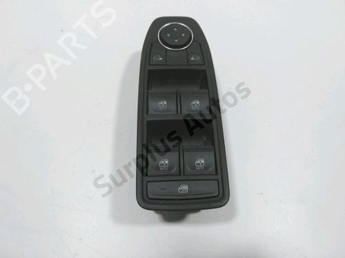 Used Left front window switch RENAULT CAPTUR II (HF_) LPG (HFMT) (101 hp) 28249757