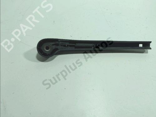 Ruitenwisserarm achter VW POLO VI (AW1, BZ1, AE1) 1.0 TSI (95 hp) 32311429