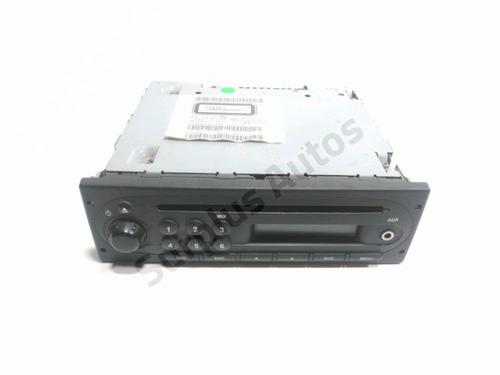 Używane Radio RENAULT KANGOO Express (FW0/1_) 1.5 dCi 85 (FW0K, FW0L, FW0B) (86 hp) 29579791