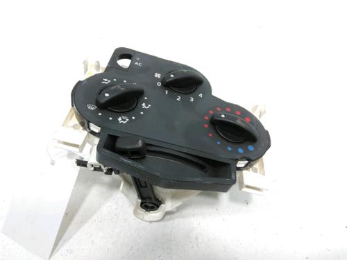 Used Climate control DACIA LOGAN MCV (KS_) 1.5 dCi (KS0W) (86 hp) 30988677