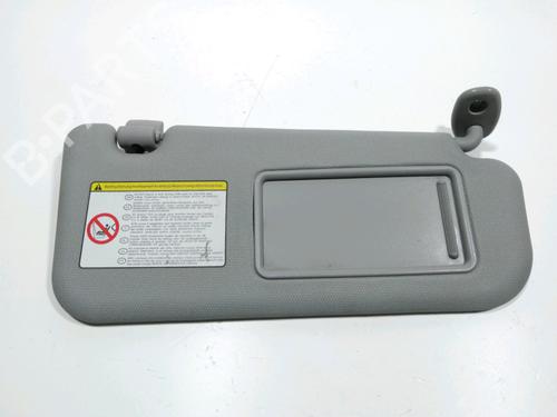 Used Right sun visor Right sun visor 37784696 37784696