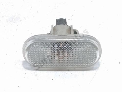 Used Left side indicator Left side indicator 38981946 38981946