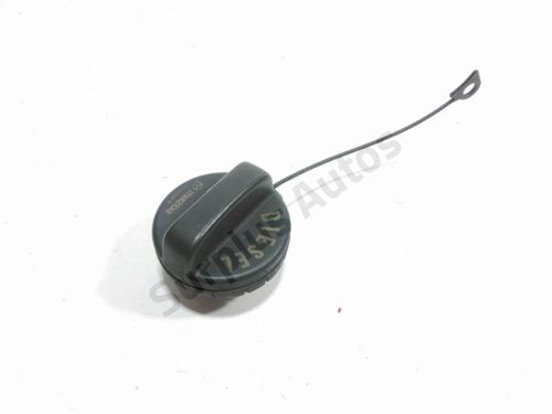 Used Fuel cap Fuel cap 32488302 32488302